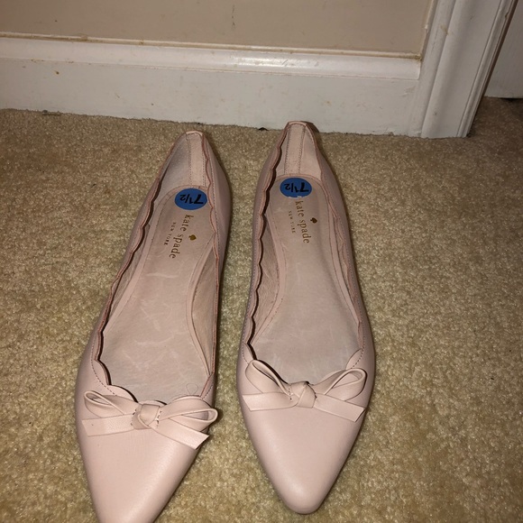 Kate spade flats. - Picture 2 of 4